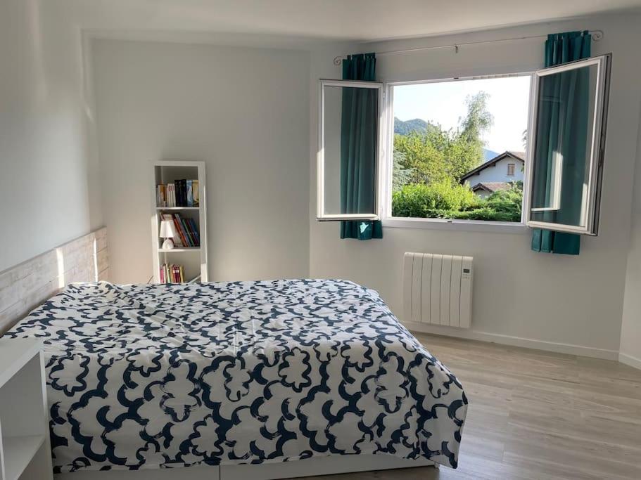 Chez Peggy & Victor - Appartement 4/5 Personnes Naves-Parmelan Kültér fotó